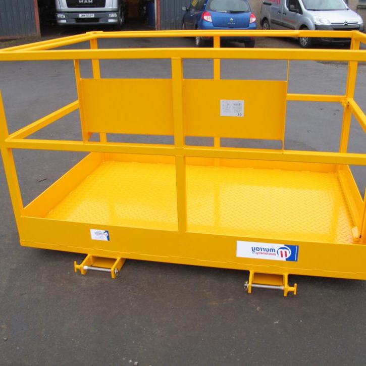 6' x 4' Access Platform c/w Tool Shelf